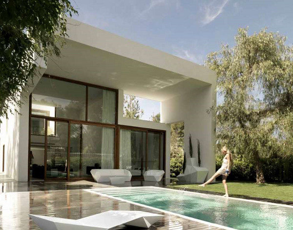 Home With Infinity Pool  Swimming Pool