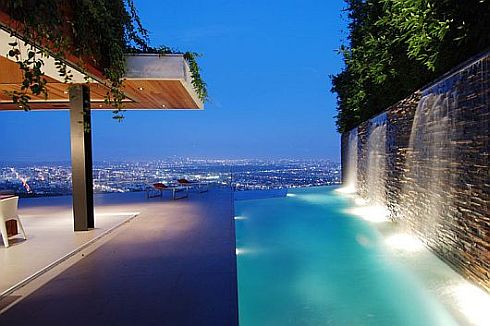 luxurious-property-with-stunning-views-in-los-angeles
