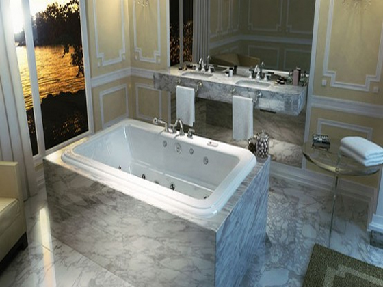 Luxury Bathtub Curved Design